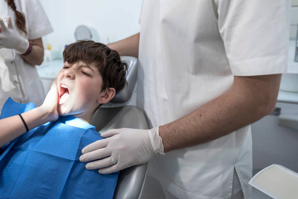 Best Weekend Emergency Dentist in Morgandale, OH